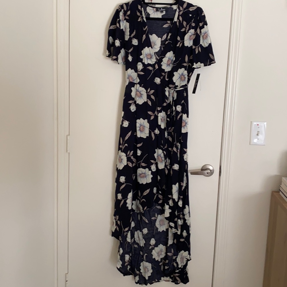 NWT Lulu’s Wrap Dress